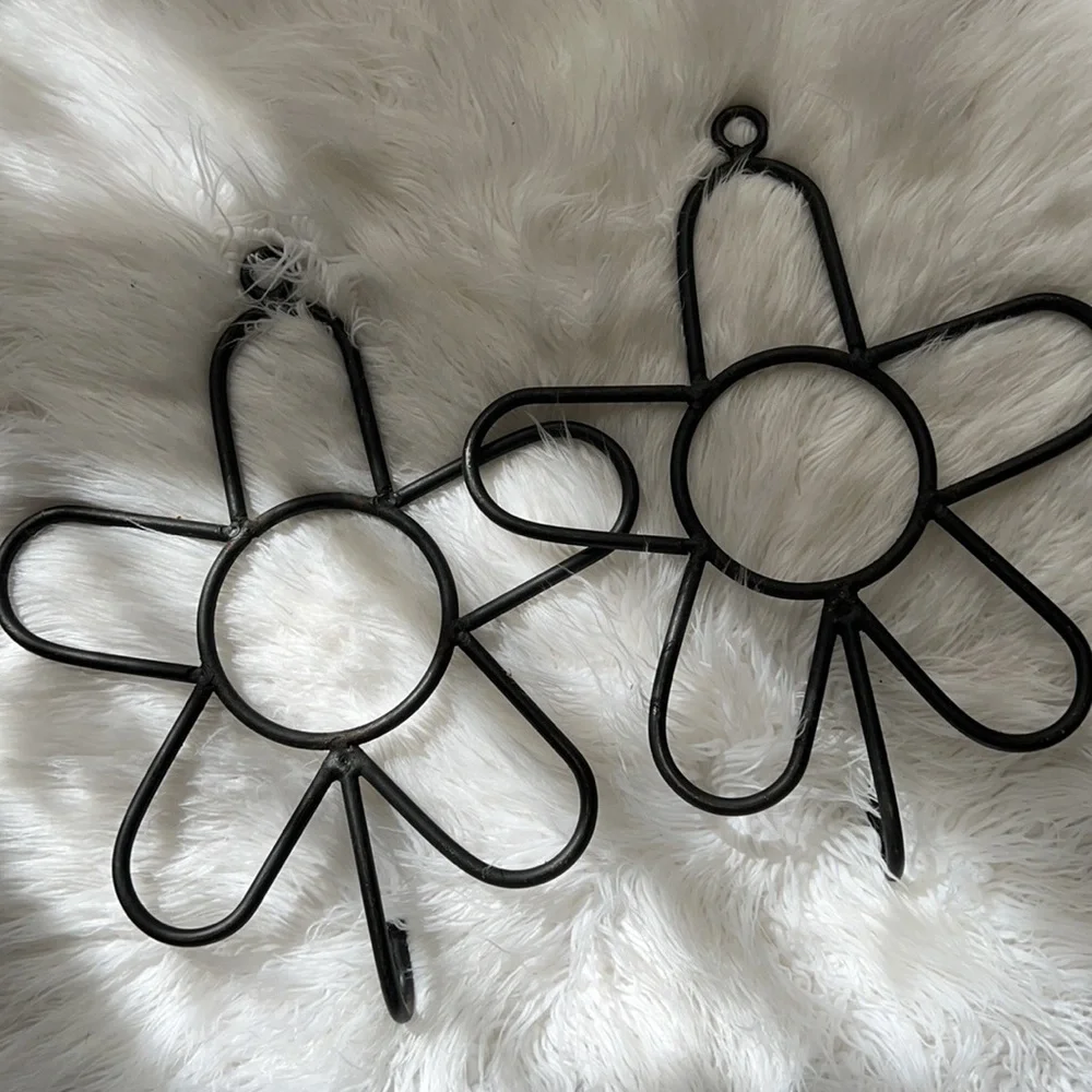 Set of 2 Vintage Wrought Iron Floral Flower Shape Hooks Hangers